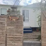 Nice Little House